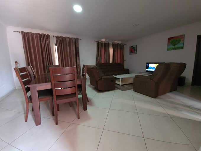 Apartment for Rent in Limété Kinshasa with three bedrooms