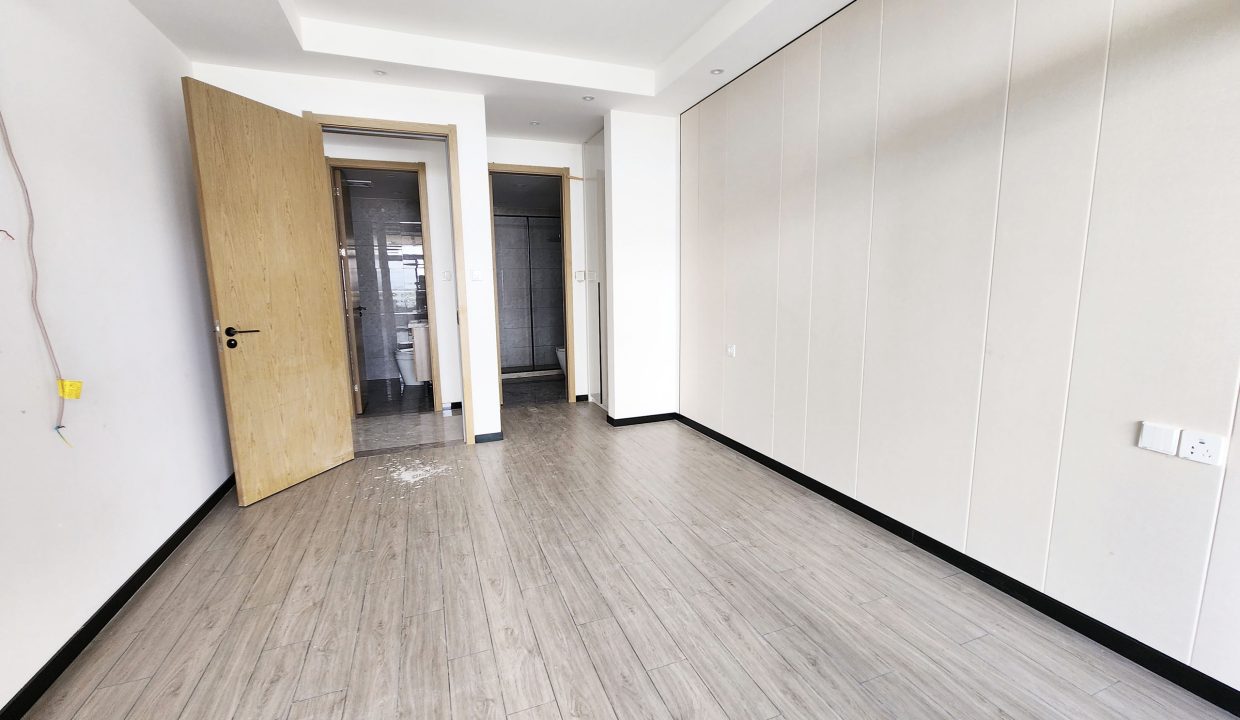 Appartement 1 chambre gombé.jpg 6