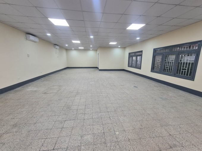 Commercial Space for Rent in Kinshasa Gombé