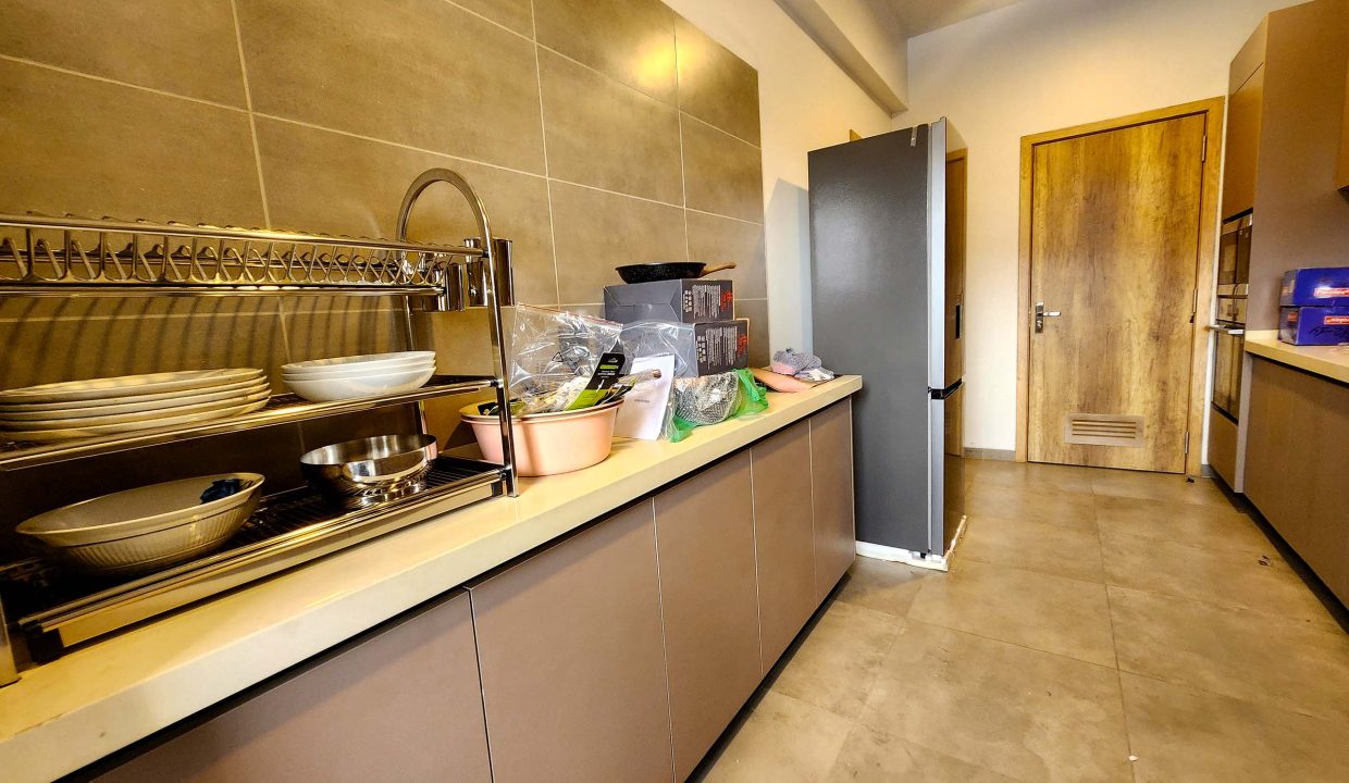 APPARTEMENT A LOUER A LIMETE.jpg 7