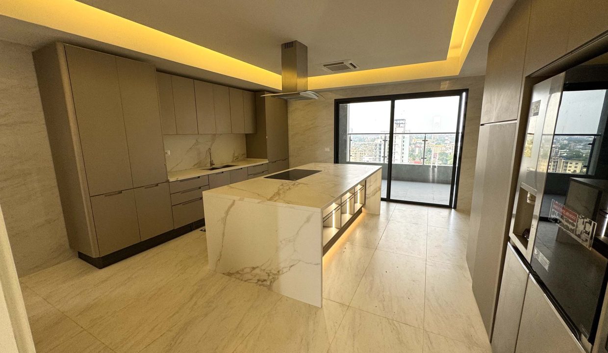 PENTHOUSE À KINSHASA GOMBÉ.jpg 29