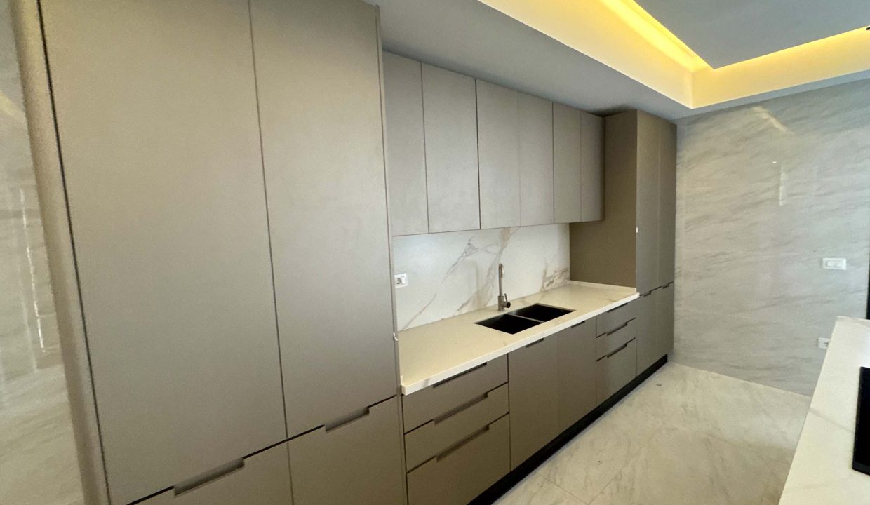 PENTHOUSE À KINSHASA GOMBÉ.jpg 33